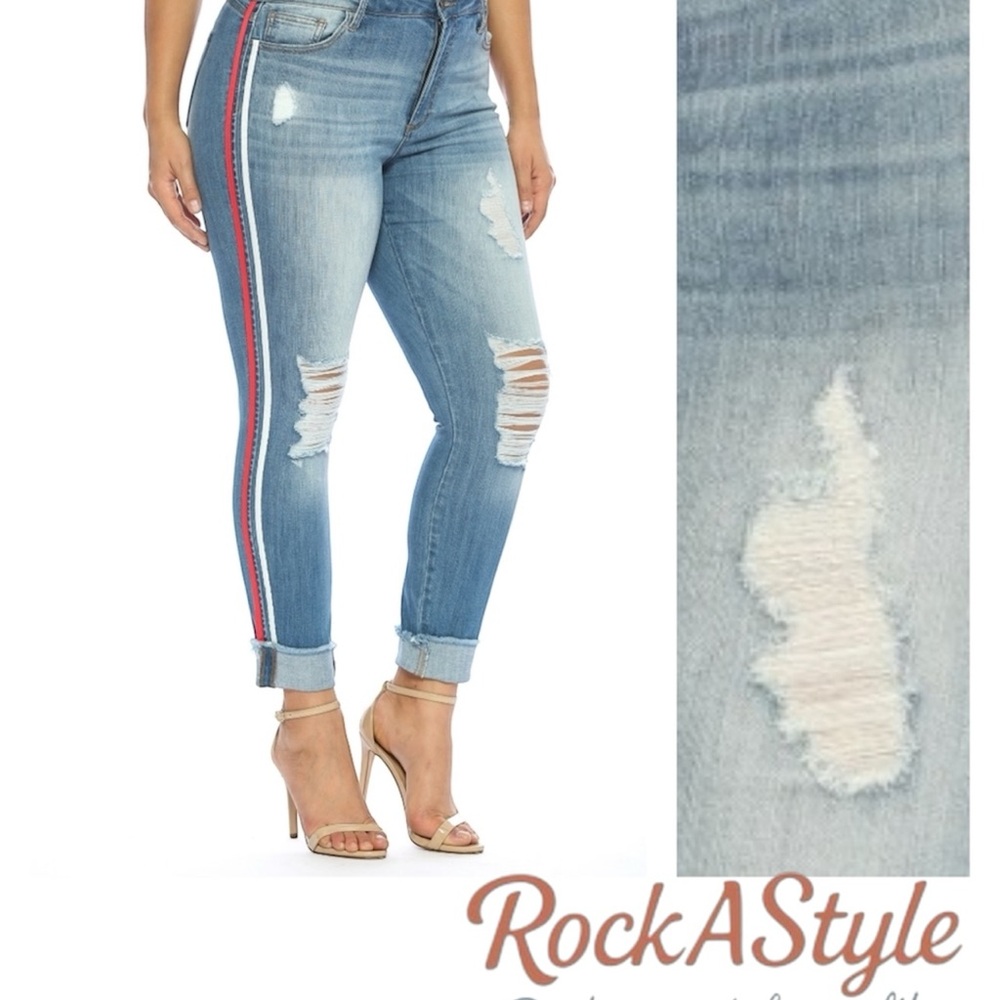 Ms. Cello Side Stripe Distressed Crop Skinny Jeans 14W